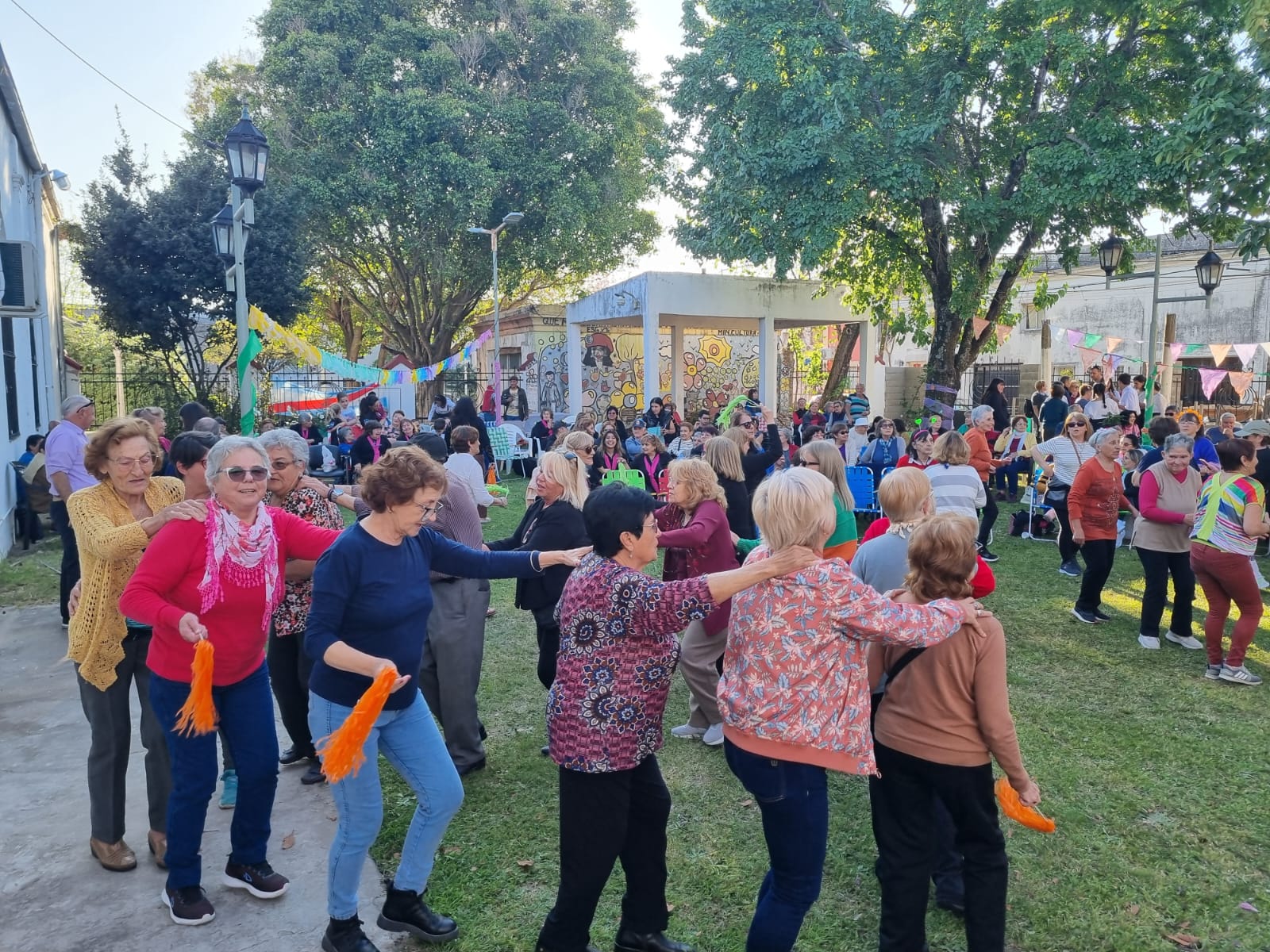 El Hospitalito se llenó de color para festejar la primavera 